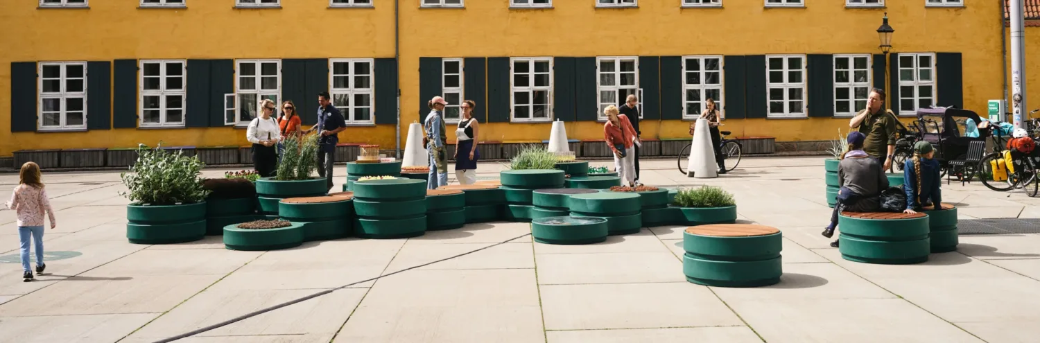 CIRCUS - Modulares Stadtmobiliar aus Polyethylen