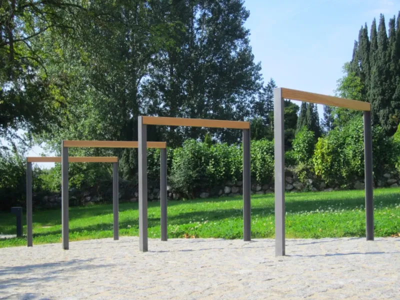 Hermes Stahl-Holz-Veloparker
