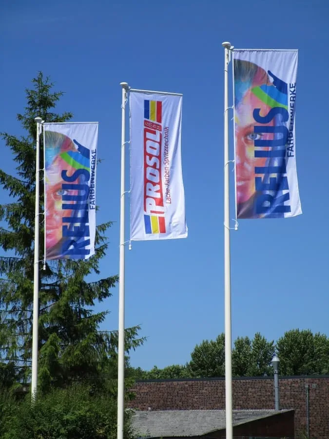 Levante FahnenMast mit Banner-Lift-Ausleger-System