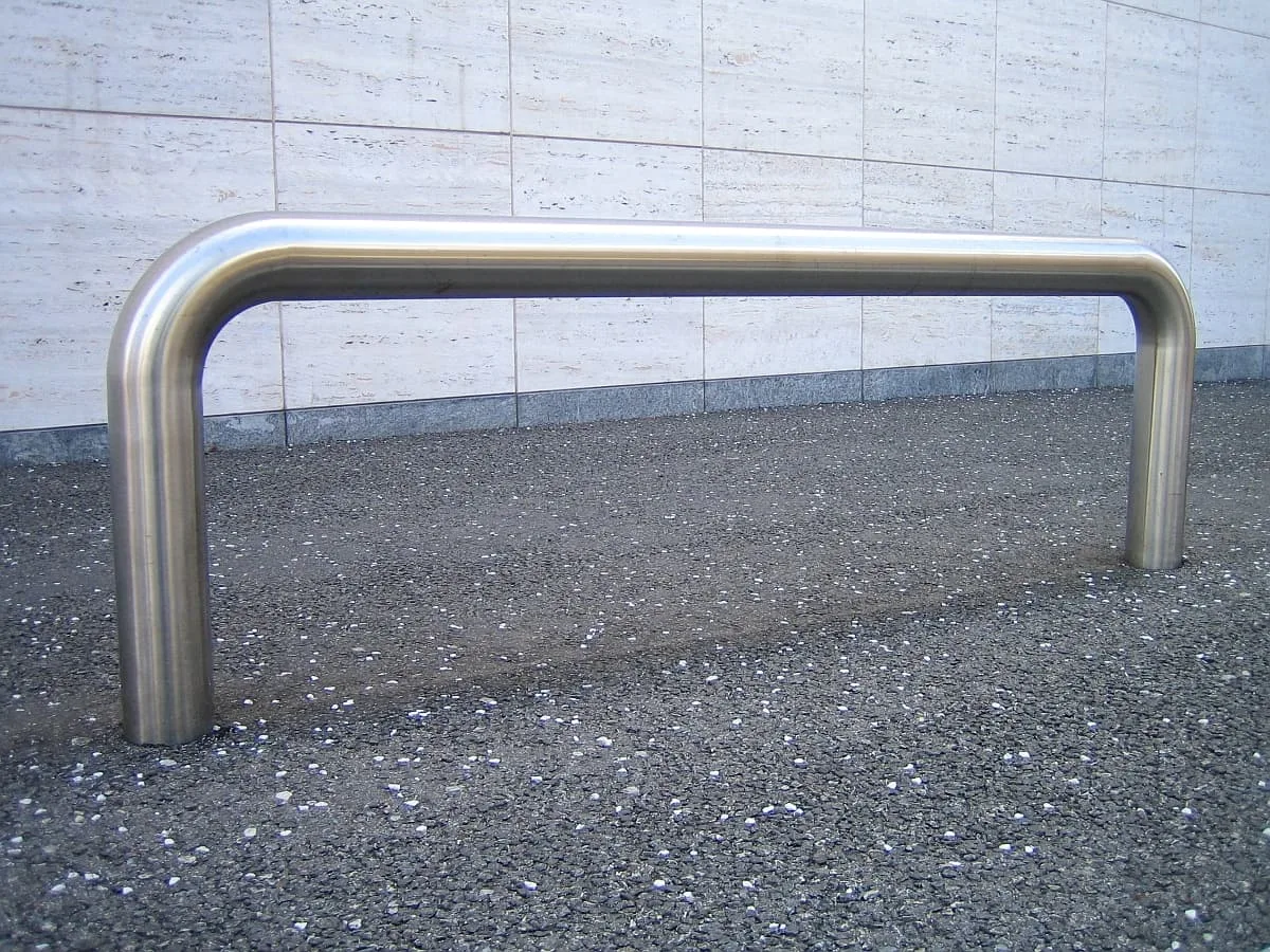Limite FahrbahnBegrenzer aus Stahl oder Edelstahl