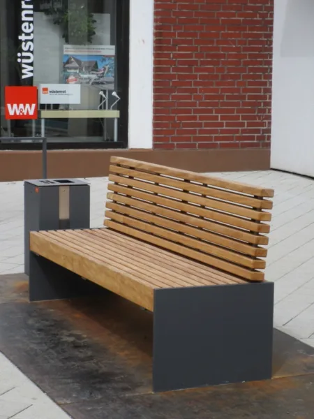 PURO XL HochlehnBank