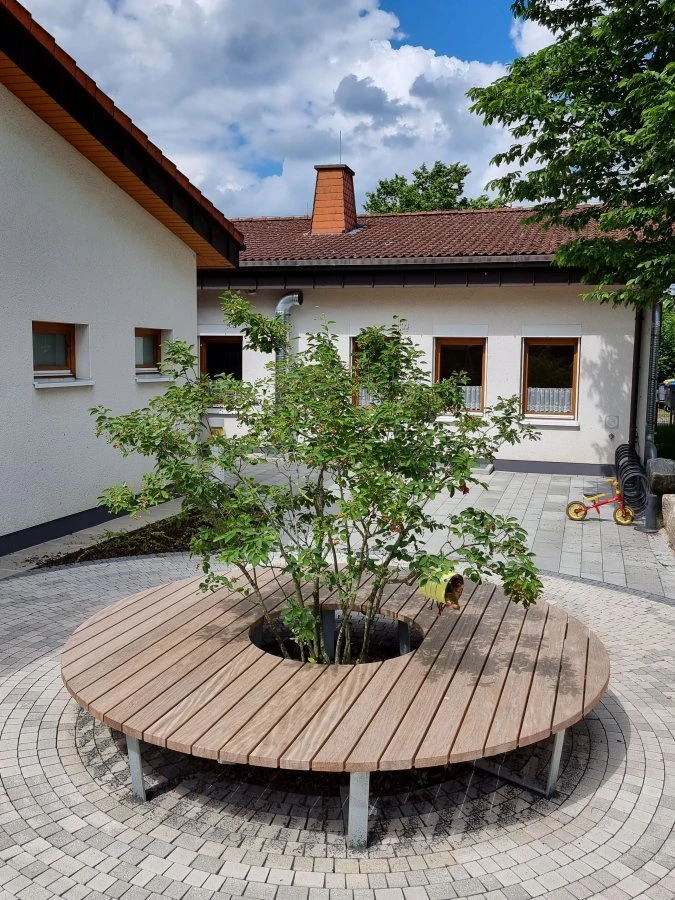Ultra Runde Baumbank