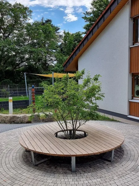 ULTRA Runde BaumBank